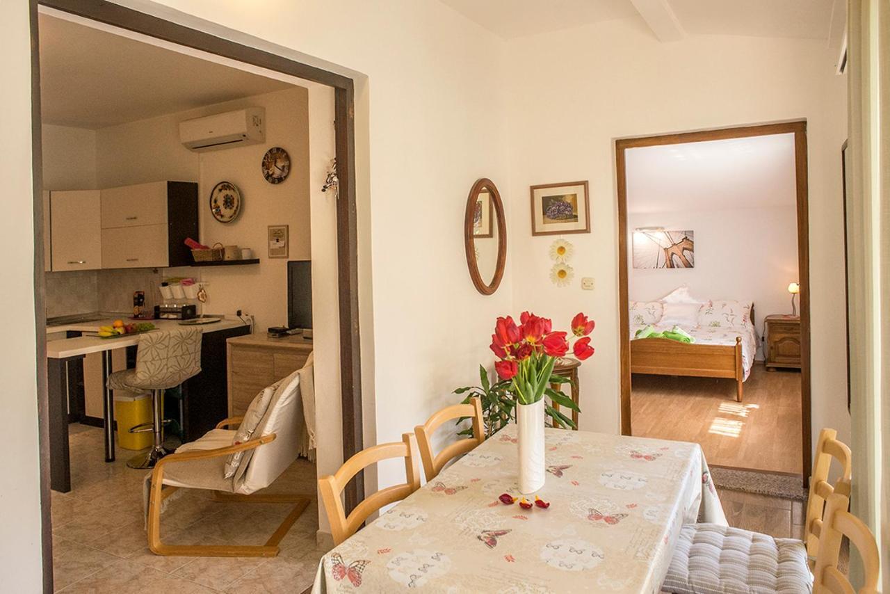 Apartment Lori Fažana Buitenkant foto