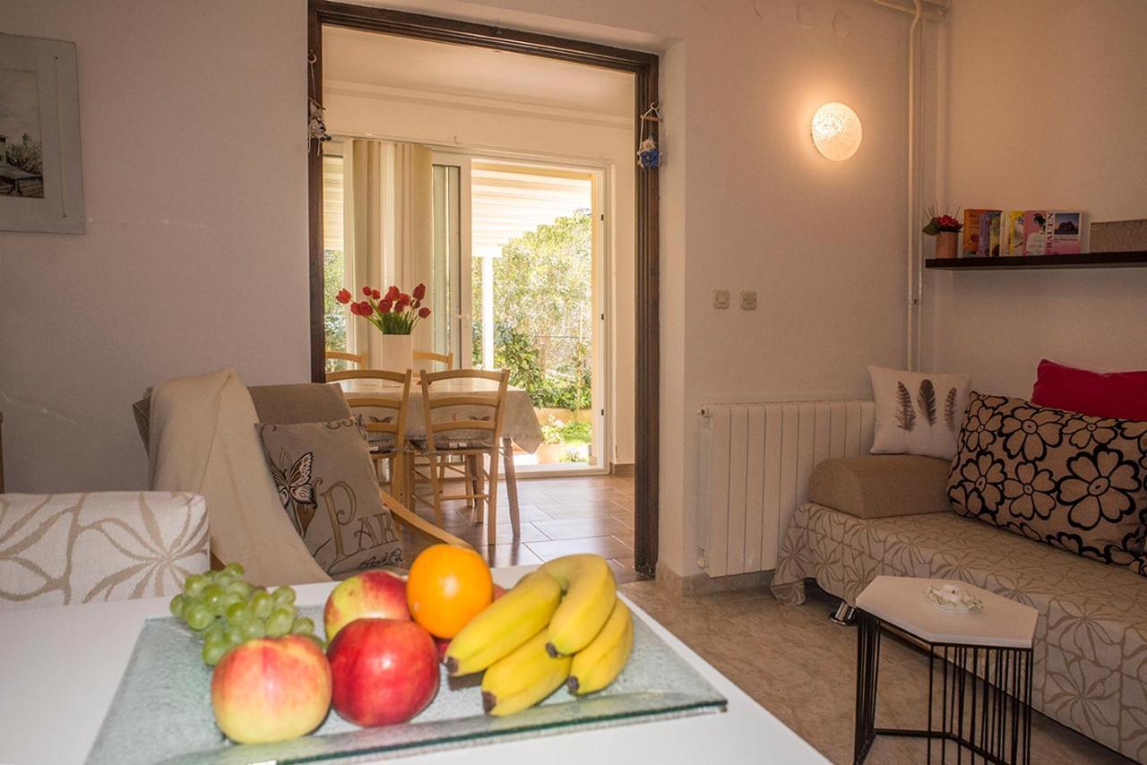 Apartment Lori Fažana Buitenkant foto