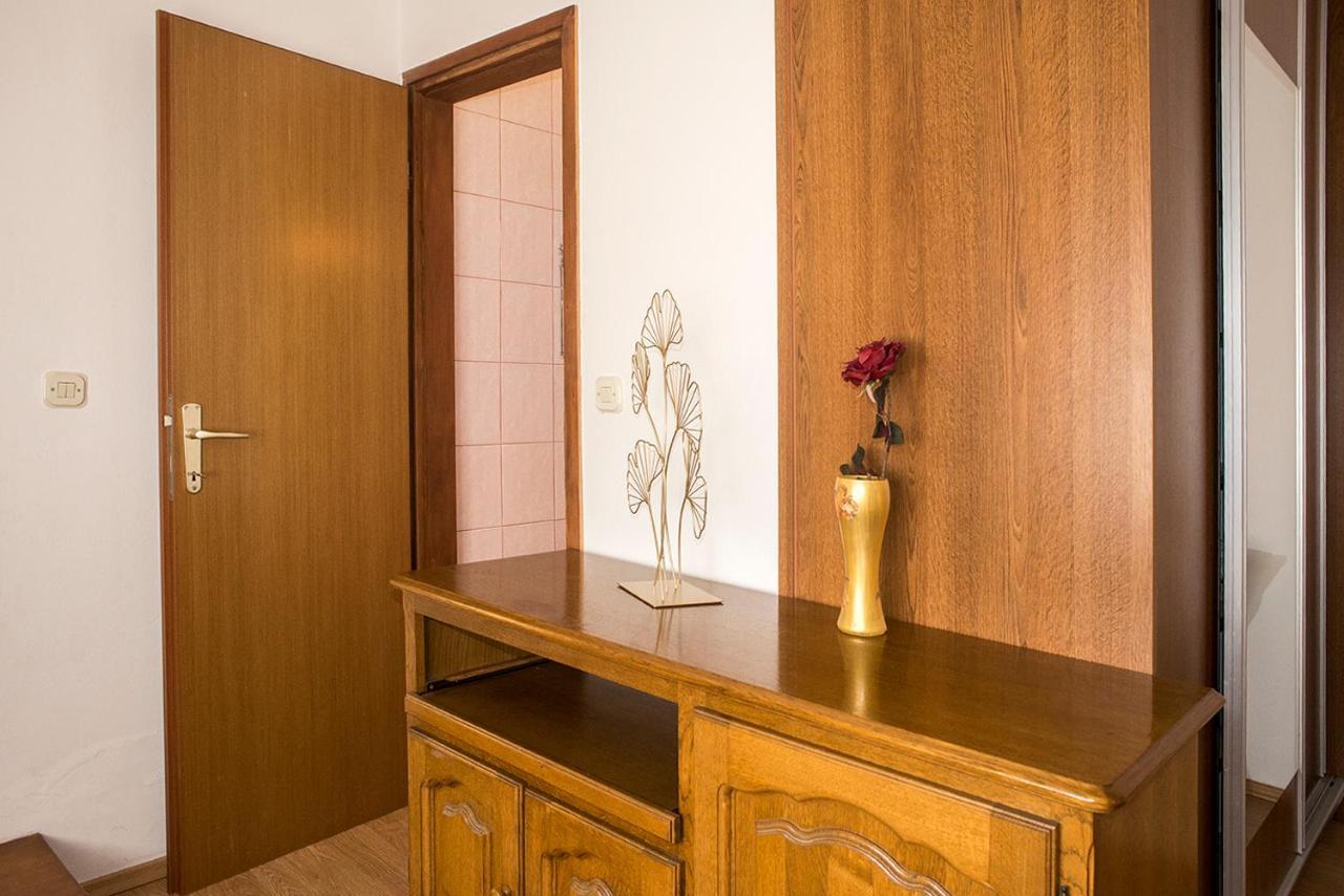 Apartment Lori Fažana Buitenkant foto