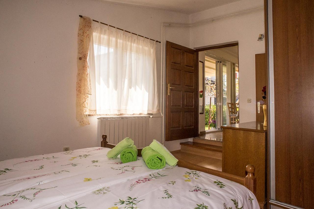 Apartment Lori Fažana Buitenkant foto