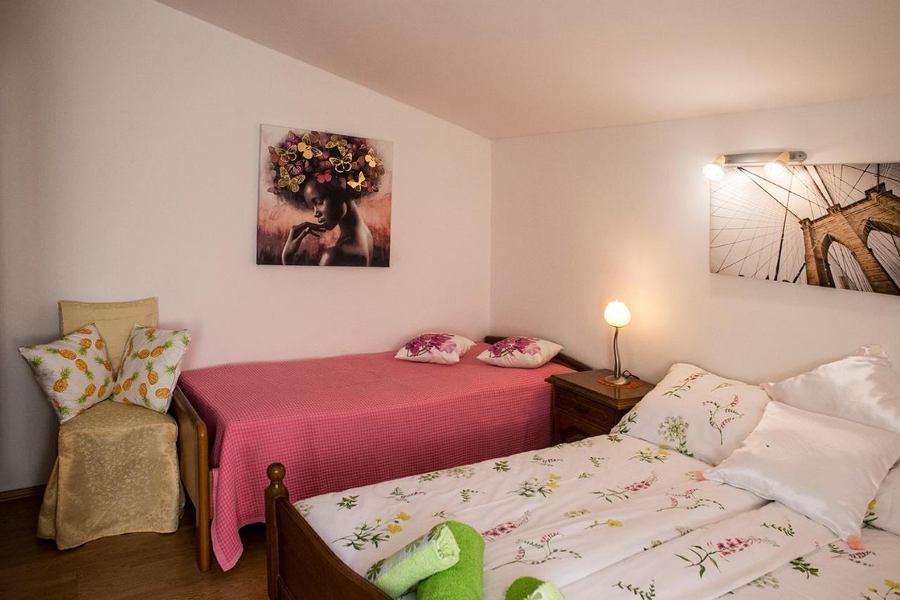 Apartment Lori Fažana Buitenkant foto